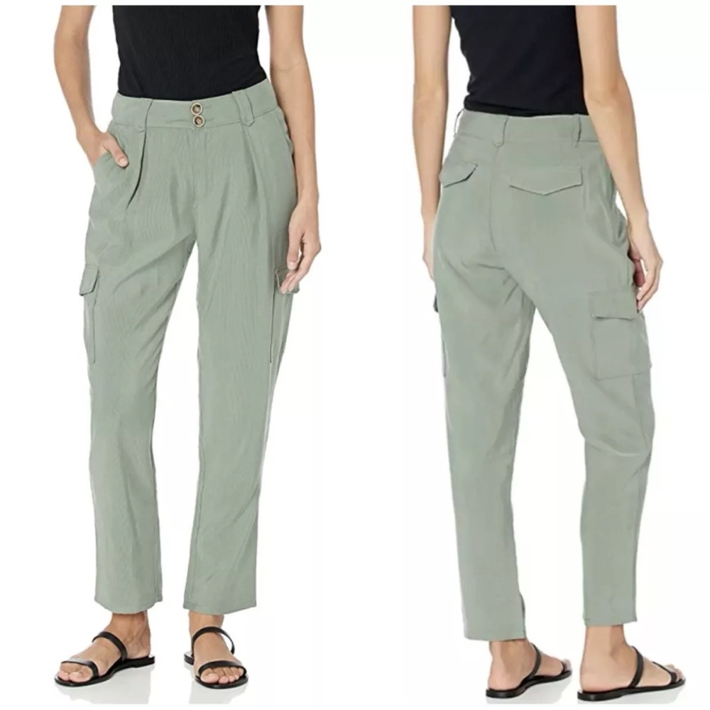 Paige Becca Cargo Pants Relaxed Tapered Leg straight